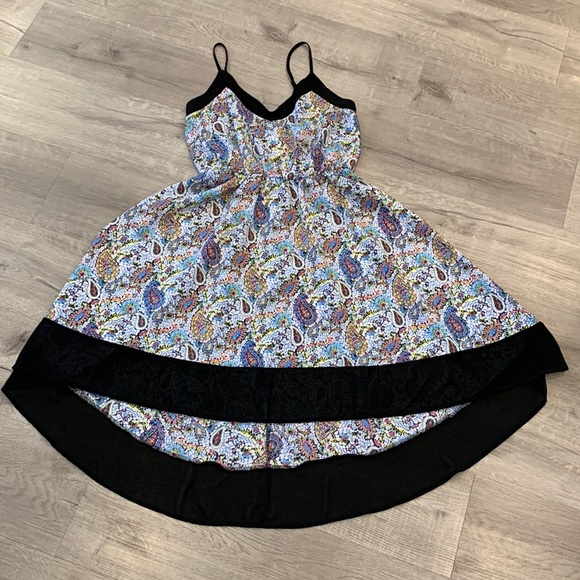 CUT & SEW | Women’s Dress - Picture 1 of 10